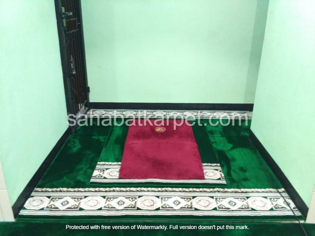 karpet imam